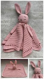 Knuffeldoekje ‘Konijn’ Pink (Handmade - Gehaakt), Hobby en Vrije tijd, Nieuw, Overige typen, Ophalen of Verzenden, Haken