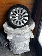 Ensemble de pneus d'hiver Dunlop, Autos : Pièces & Accessoires, Pneus & Jantes, Neuf, Pneus et Jantes, Pneus hiver, 16 pouces