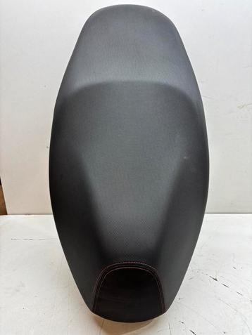 Verschillende onderdelen Yamaha / MBK neos / Ovetta /2011 beschikbaar voor biedingen