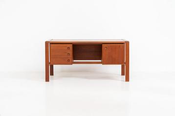 Zeldzaam vintage bureau van H.P. Hansen beschikbaar voor biedingen