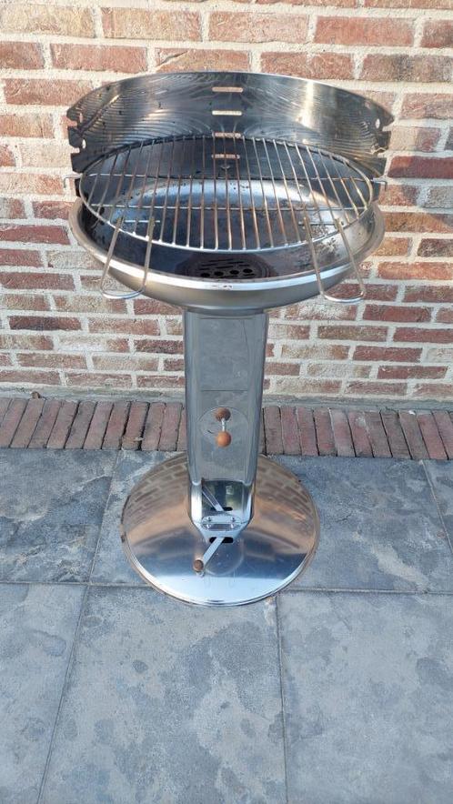 Zuilbarbecue - Rond - zilver, Tuin en Terras, Houtskoolbarbecues, Gebruikt, Ophalen