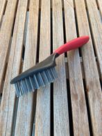 Kit de brosses et pansage, Animaux & Accessoires, Enlèvement ou Envoi, Comme neuf