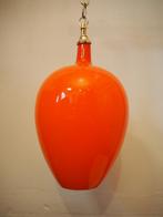 Mid-century oranje opaline hanglamp, 1970s, Ophalen