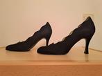 Charles Jourdan schoentjes mt. 35,5 - hak 9 cm - zwart daim, Pumps, Zwart, Charles Jourdan, Ophalen of Verzenden