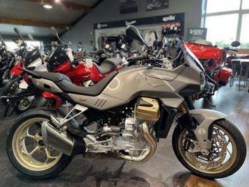 Moto Guzzi V 100 MANDELLO AVIAZONE NAVALE VALISES INCLUS beschikbaar voor biedingen