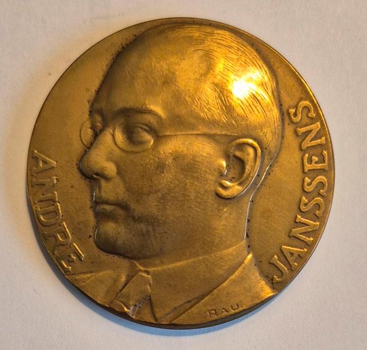 2e wereld oorlog herdenkingspenning 1944 (medaille), Postzegels en Munten, Penningen en Medailles, Brons, Ophalen of Verzenden