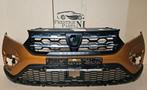 Voorbumper Dacia Sandero III 3 Stepway 620225509R 2020-2024, Gebruikt, Voor, Herkomst onderdeel bekend, Ophalen of Verzenden