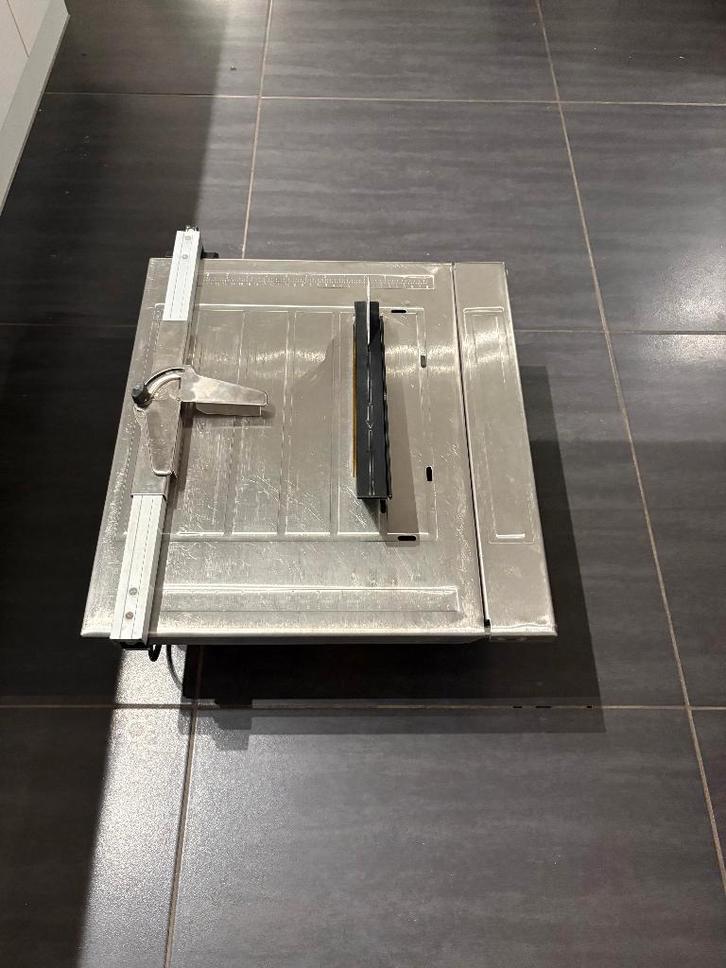 elektrische tegelsnijder op water, Doe-het-zelf en Bouw, Gereedschap | Handgereedschap, Gebruikt, Ophalen of Verzenden