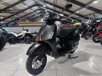 Vespa GTS Super Sport 125, Motoren, Scooter, Bedrijf, 125 cc, 11 kW of minder