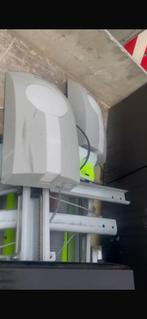 2 sectionale garage poorten, Doe-het-zelf en Bouw, Ophalen, Zo goed als nieuw