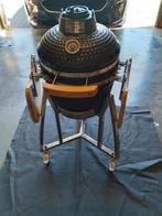 Kamado BBQ 35 CM bak oppervlakte. Niet gebruikt . Inox afwer, Tuin en Terras, Houtskoolbarbecues, Ophalen, Nieuw, Kamado, Met accessoires