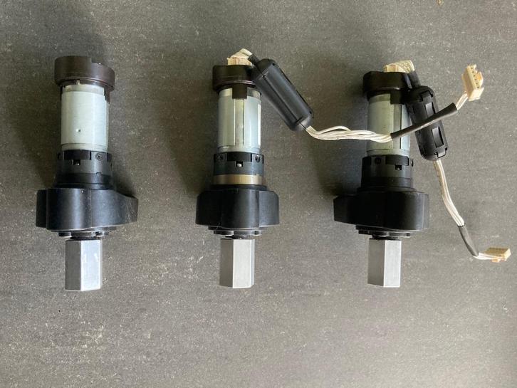 Bosch motor robotmaaier F.016.104.901 – nieuw & gebruikt, Tuin en Terras, Robotmaaiers, Zo goed als nieuw, Ophalen of Verzenden