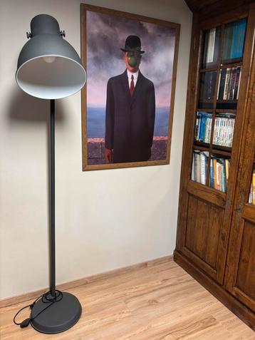 Lampadaire  beschikbaar voor biedingen