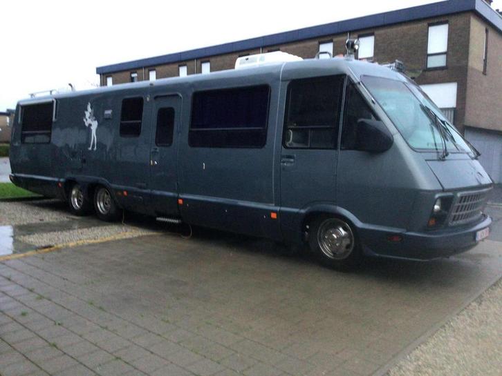 Oldtimer Mobilhome Chevrolet 1986 - 55.000 km, Caravans en Kamperen, Mobilhomes, Particulier, Chevrolet, Benzine, Douche, Ophalen