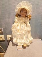 Poupée en porcelaine, Antiquités & Art, Antiquités | Porcelaine, Enlèvement