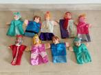 poppen kast figuren, Kinderen en Baby's, Speelgoed | Poppen, Ophalen of Verzenden