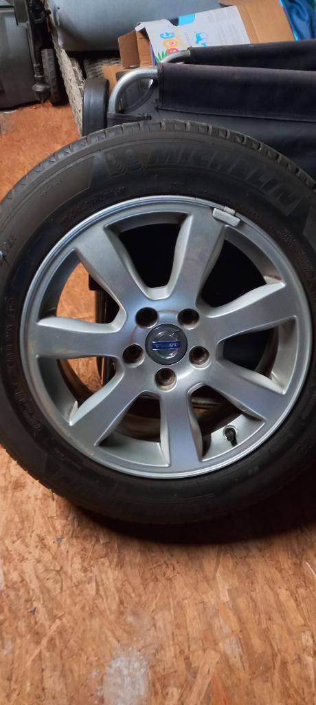 Jantes compatibles avec Pi Volvo Ford Renault, Autos : Pièces & Accessoires, Pneus & Jantes, Jante(s), 16 pouces, 225 mm, Véhicule de tourisme