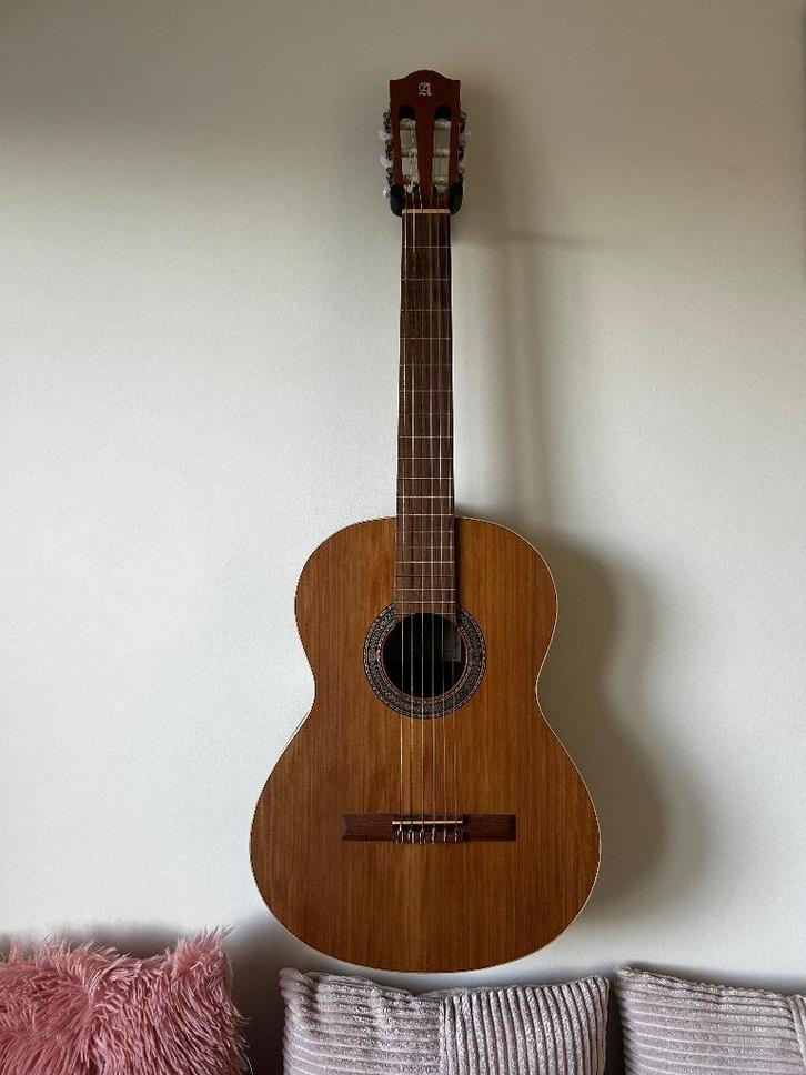 Alhambra Z-Nature klassieke gitaar, Musique & Instruments, Instruments à corde | Guitares | Acoustiques, Comme neuf, Guitare classique ou espagnole