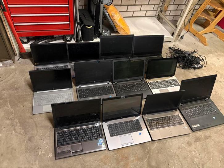 12 laptops voor onderdelen, Computers en Software, Windows Laptops, Zo goed als nieuw, Ophalen