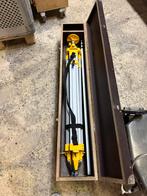 Laserstatief, Doe-het-zelf en Bouw, Ophalen, Zo goed als nieuw