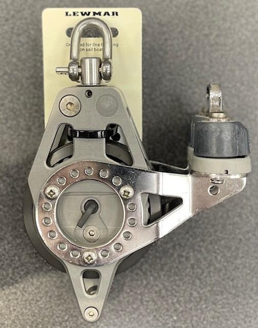 Lewmar gelagerd blok 80mm schijf met klem en hondsvot, Watersport en Boten, Bootonderdelen