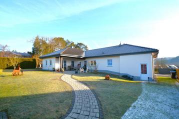 Rustig gelegen, prachtige bungalow in de Eifel beschikbaar voor biedingen