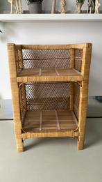 Rotan rekje/opbergmeubel, Huis en Inrichting, Woonaccessoires | Etagères, Ophalen of Verzenden, Gebruikt