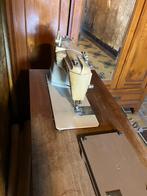 Oud naaimachine, Antiek en Kunst, Antiek | Naaimachines, Ophalen