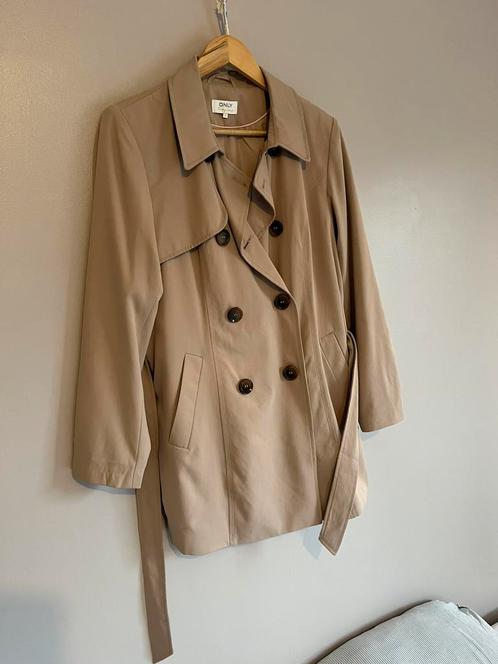 Dameskleding maat M + L, Kleding | Dames, Jassen | Zomer, Zo goed als nieuw, Maat 38/40 (M), Wit, Ophalen