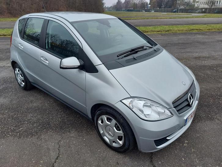 Mercedes A160CDI, 2012, 82 000 km, Autos, Mercedes-Benz, Particulier, Classe A, Diesel, Euro 5, Hatchback, 5 portes, Automatique