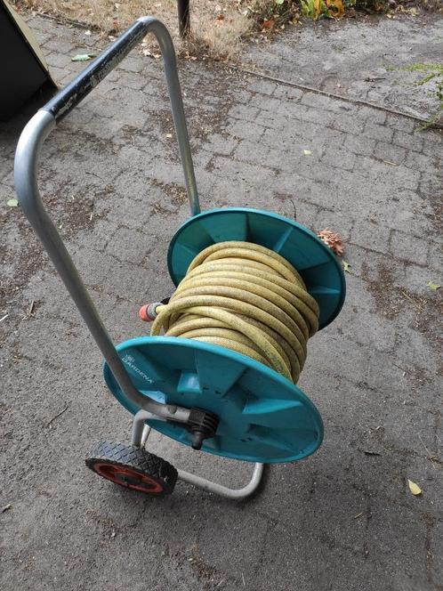 Gardena slangwagentje met tuinslang 22 meter, Tuin en Terras, Tuinslangen, Gebruikt, Tuinslang, Ophalen