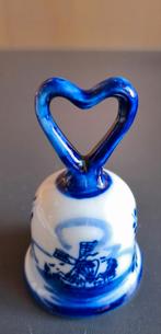 klein belletje Delfs blauw, Enlèvement