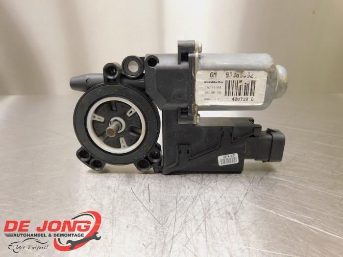 Raammotor Portier van een Opel Meriva, Auto-onderdelen, Carrosserie, Opel, Gebruikt, 3 maanden garantie, Ophalen of Verzenden