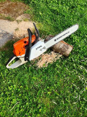 Stihl MS 261c, Enlèvement, Comme neuf, Stihl