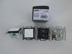 3 nieuwe Niko dimmers 310-02600, Ophalen of Verzenden, Nieuw, Overige typen