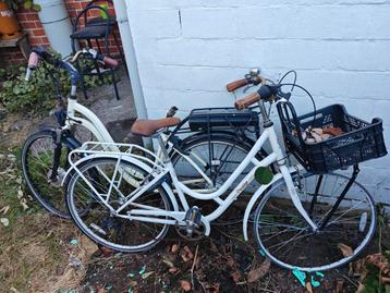 1 elektrische 1 gewone fiets beschikbaar voor biedingen
