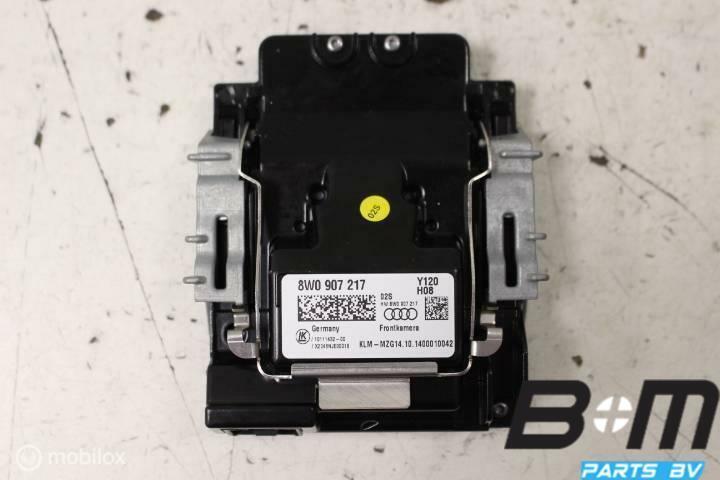 Frontcamera voor bestuurhulpsystemen Audi A4 8W, Auto diversen, Autoradio's, Gebruikt