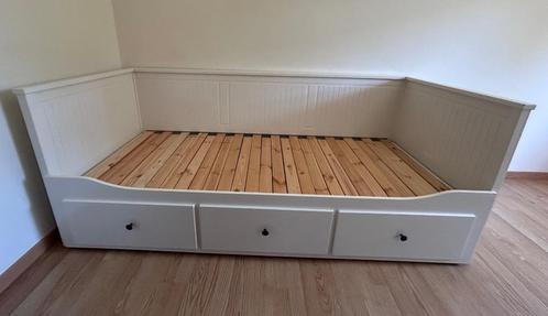 Lit banquette 2 places 80x200 blanc Modèle Hemnes IKEA, Huis en Inrichting, Slaapkamer | Bedden, Gebruikt, Tweepersoons, Overige maten