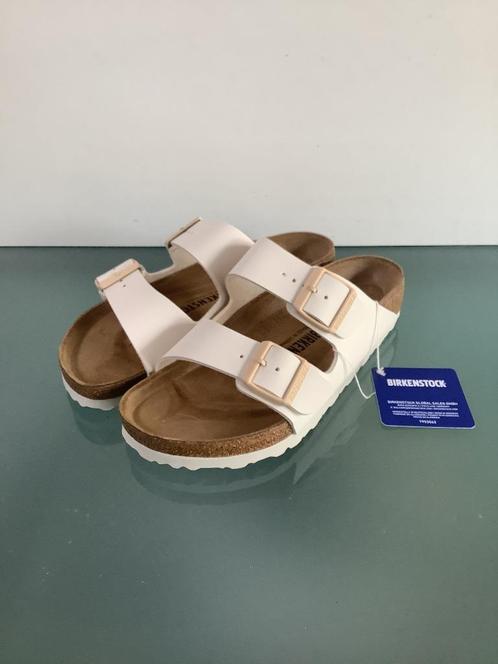 Gratis Verzenden | Birkenstock nieuwe beige slippers 38, Kleding | Dames, Schoenen, Nieuw, Slippers, Beige, Verzenden