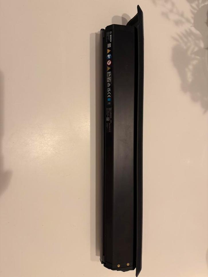 Bosch batterij powertube 750 wh, Fietsen en Brommers, Fietsaccessoires | Fietsaccu's, Zo goed als nieuw, Ophalen