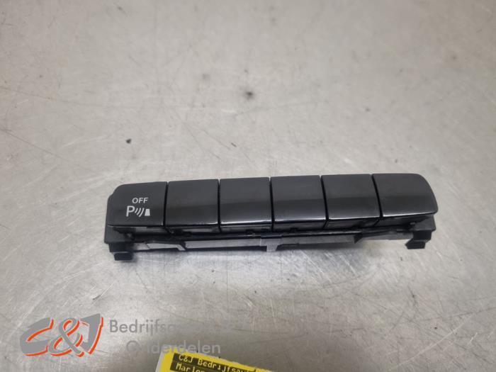 PDC Schakelaar van een Mercedes Vito, Auto-onderdelen, Dashboard en Schakelaars, Mercedes-Benz, Gebruikt, 3 maanden garantie, Ophalen of Verzenden