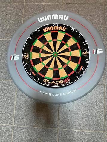 Bloc de fléchettes + Surround Winmau, Enlèvement, Comme neuf