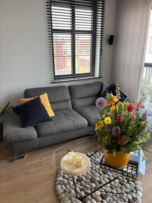 Henders & Hazel 3-zitsbank met passende pouf, Huis en Inrichting, Zetels | Complete zithoeken, Ophalen