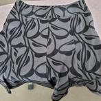 1 rok 8€ maat 38 en maat 40  te Hamme, Ophalen, Zo goed als nieuw, Maat 38/40 (M), Zwart