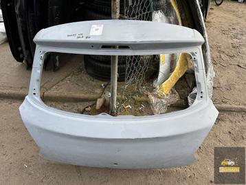 Suzuki Swift Mk8 achterklep beschikbaar voor biedingen