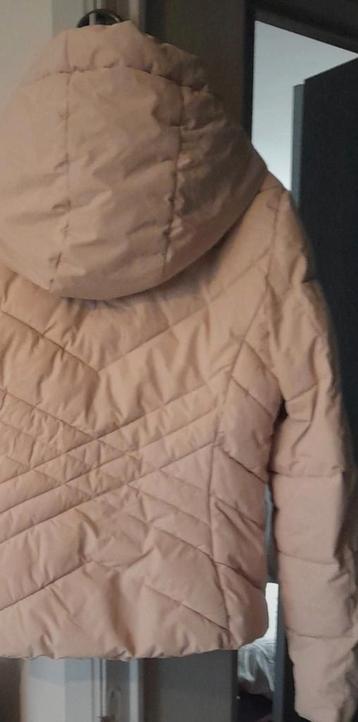 Veste dame très jolie neuve taille L à saisir ️️↙️ beschikbaar voor biedingen
