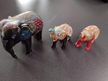 olifantjes beschikbaar voor biedingen