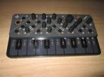 Modal Skulpt Synthesizer - Incl.Doos/handleidingen, Muziek en Instrumenten, Synthesizers, Verzenden, Gebruikt, Overige aantallen