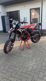 Beta rr50 track 2023 (voca), Fietsen en Brommers, Overige merken, 6 versnellingen, Zo goed als nieuw, 49 cc