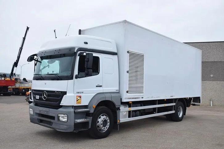 Mercedes-Benz Axor 1824 (bj 2008), Auto's, Vrachtwagens, Bedrijf, Te koop, Mercedes-Benz, Diesel, Automaat, Wit, Achterwielaandrijving